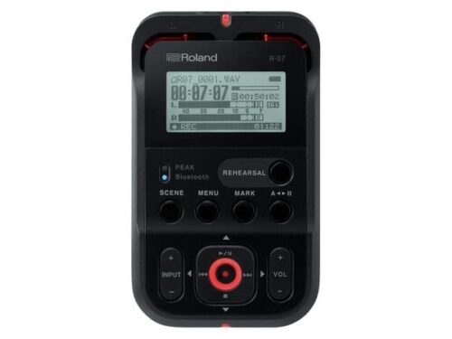 ROLAND R07 BK Black