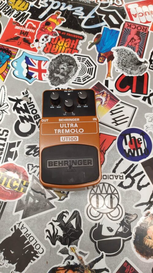 BEHRINGER UT100 Ultra Tremolo - USATO