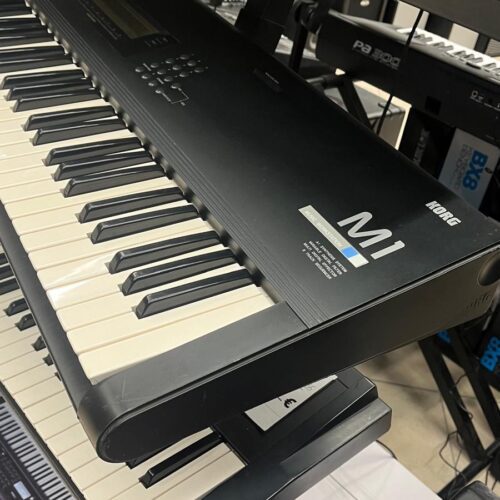 KORG M1 - USATO