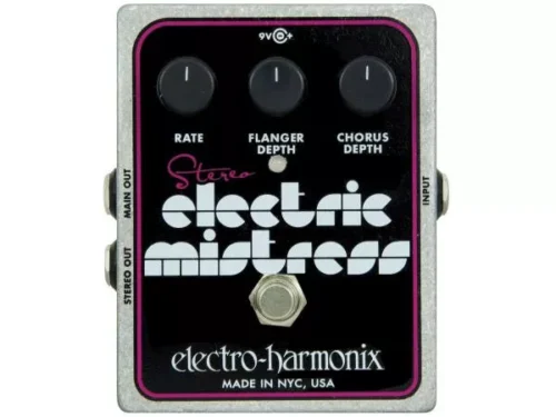 Electro-Harmonix Stereo Electric Mistress vista frontale con manopole di Flanger Depth, Flanger Rate, Chorus Depth, e Chorus Rate.