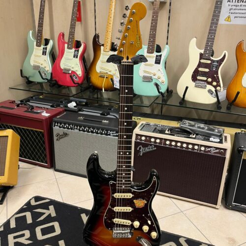 SQUIER CLASSIC VIBE 60s STRATOCASTER - USATO